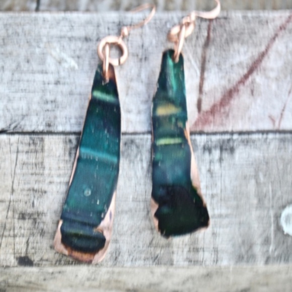 Brutalist Modernist Rustic Deep Green Long Textured Solid Pure Copper Earrings - Picture 3 of 3
